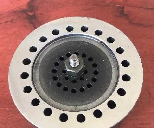 如何判断压缩机气阀是否正常？